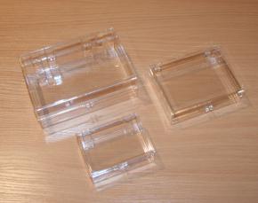 1 x 1 x 1/2 Hinged Lid Clear Plastic Box (#110)